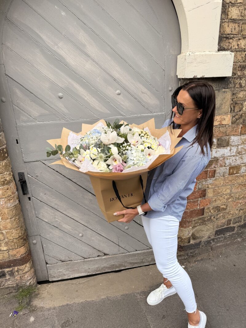 Giant Bouquet - Image 2